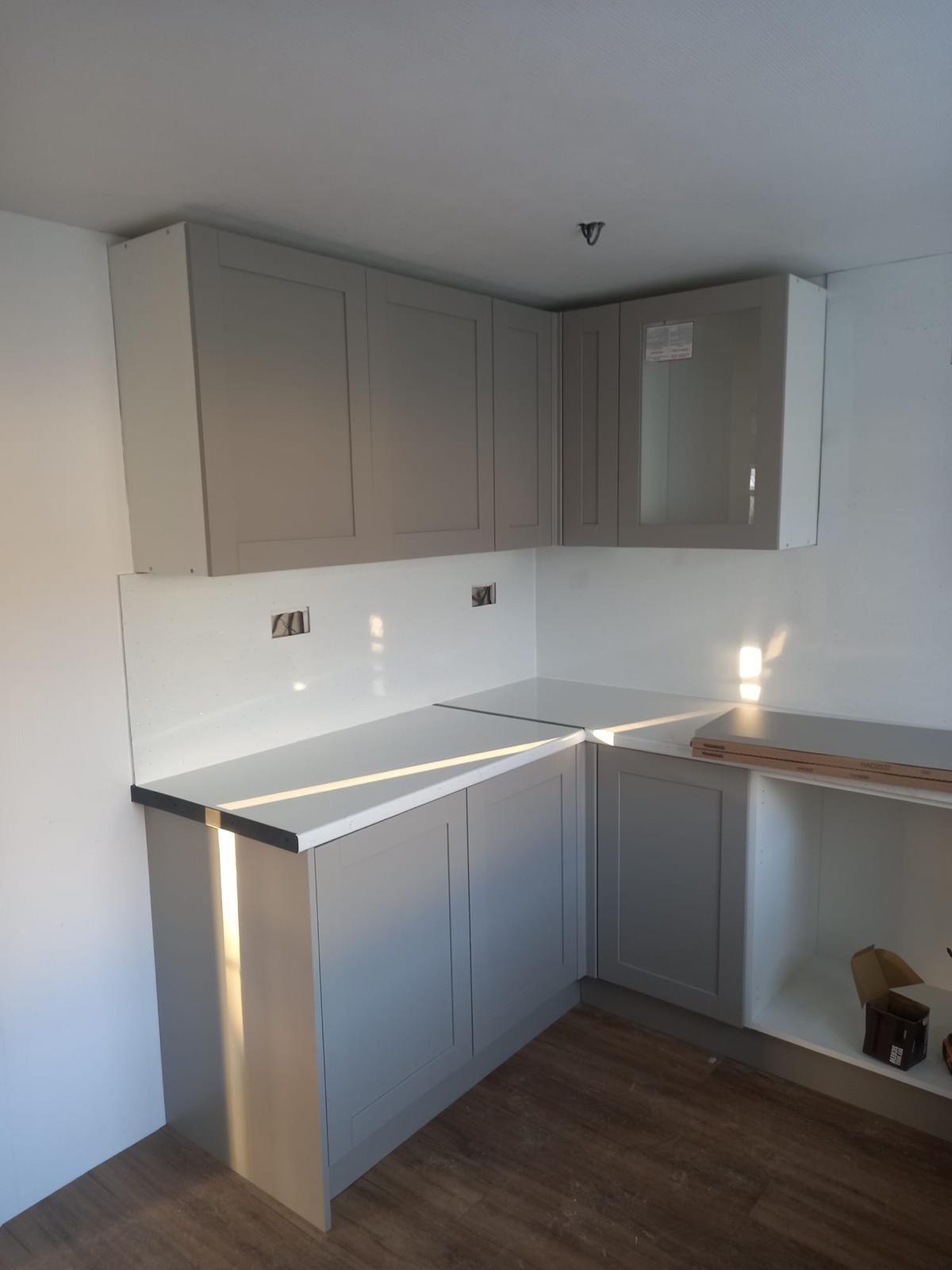 The Park Home Company | Whether you need minor repairs or a complete transformation, we’re here to help you make the most of your park home lifestyle. - Telephone: 07707 487 071 | Email:theparkhomecompany@gmail.com